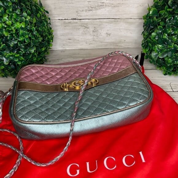 Gucci Metallic Trapuntata Bag - Picture 3 of 7